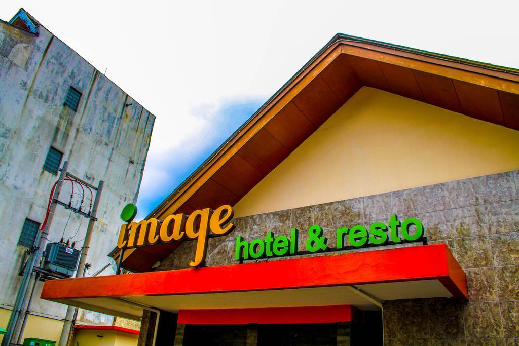 בנדונג Image Hotel And Resto מראה חיצוני תמונה